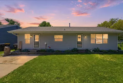 711 W Pleasant St, Colfax, IA 50054