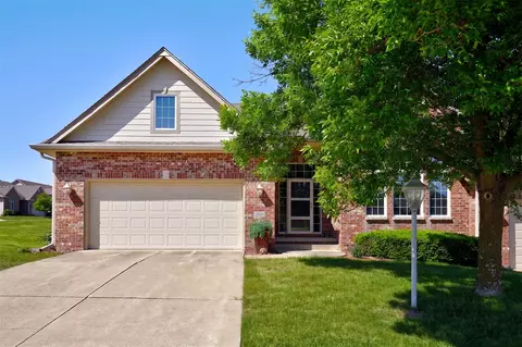3500 152nd St, Urbandale, IA 50323