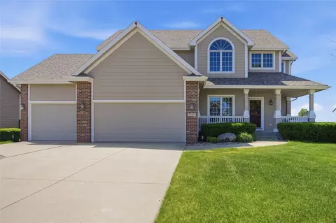 3007 SE 17th St, Ankeny, IA 50021