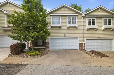 5583 Meredith Dr #5C, Des Moines, IA 50310