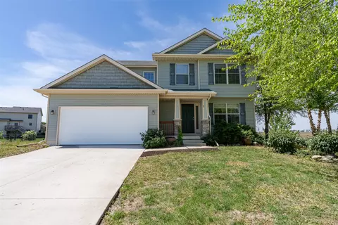 1514 Mackensie Cir, Winterset, IA 50273
