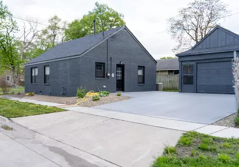 3120 Amherst St, Des Moines, IA 50313