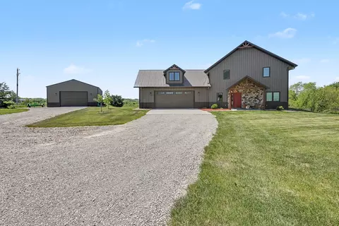 1748 Jesup Dr, Knoxville, IA 50138