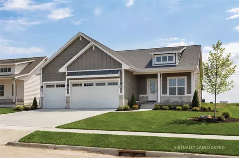 17526 Northview Dr, Urbandale, IA 50263