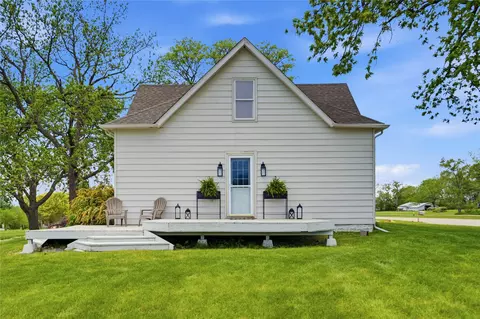 31168 Ashworth Rd, Waukee, IA 50263