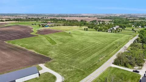 3824 NE 150th Ave, Cambridge, IA 50046