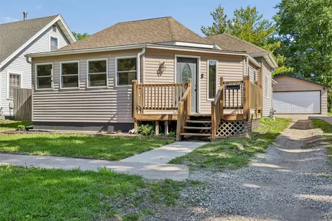 1611 Mamie Eisenhower Ave, Boone, IA 50036