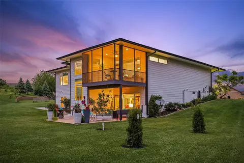 1600 NE Silkwood Ct, Grimes, IA 50111
