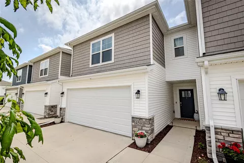 4591 SEmber Ln, West Des Moines, IA 50265