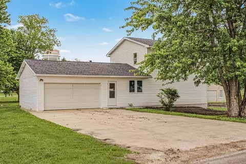 325 N Locust St, Madrid, IA 50156