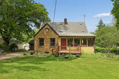 4105 Amick Ave, Des Moines, IA 50310