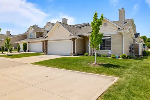1144 SE Birch Ln, Ankeny, IA 50021