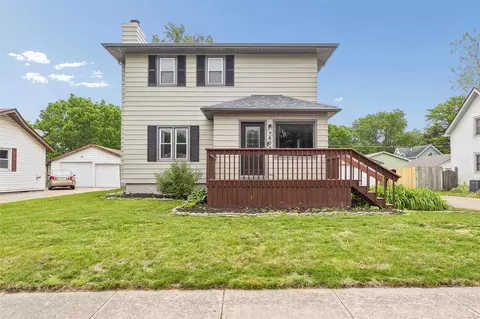 609 SW Cherry St, Ankeny, IA 50023