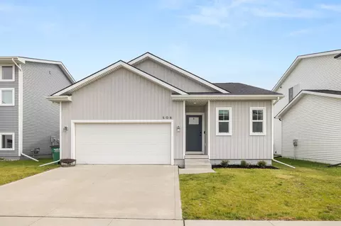 508 1st St NW, Bondurant, IA 50035