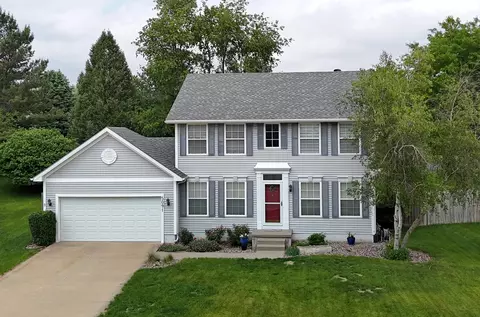 5091 Plumwood Dr, West Des Moines, IA 50265