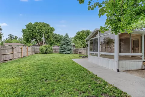 Exterior - 307 Dotson Dr, Ames, IA 50014 photo 7 of 10