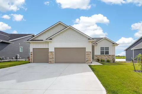 903 SW Cattail Rd, Grimes, IA 50111