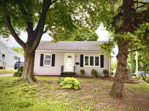 601 11th St, West Des Moines, IA 50265