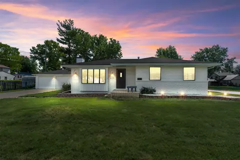 409 SE Wanda Dr, Ankeny, IA 50021