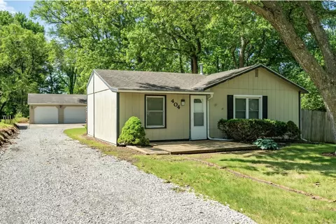 404 Titus Ave, Des Moines, IA 50315