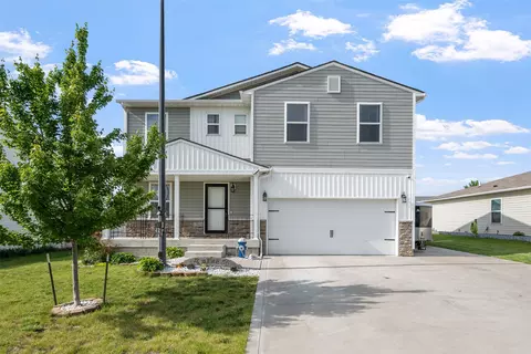 1504 Euclid Ave, Indianola, IA 50125