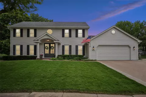 422 46th Pl, West Des Moines, IA 50265