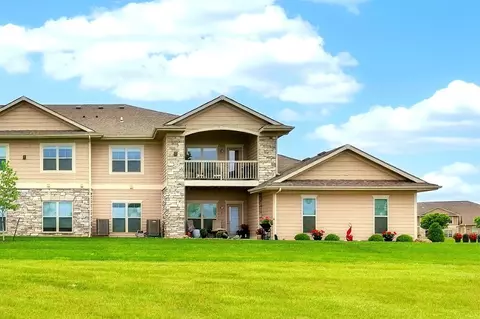 2511 NE Oak Dr #2, Ankeny, IA 50021