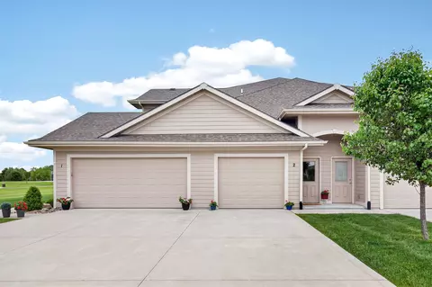 2511 NE Oak Dr #2, Ankeny, IA 50021