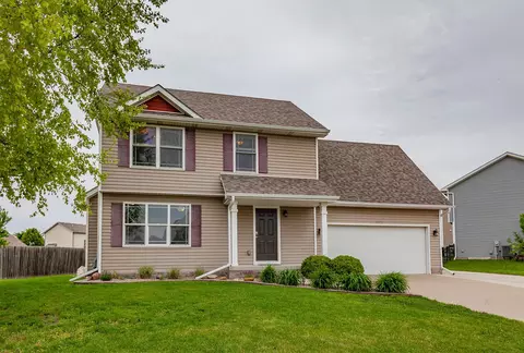 1101 NE Park St, Grimes, IA 50111