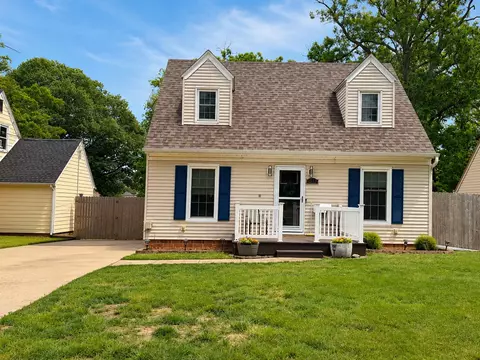 2317 33rd St, Des Moines, IA 50310