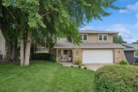 9791 Clark St, Clive, IA 50325