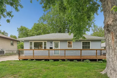 3846 56th St, Des Moines, IA 50310