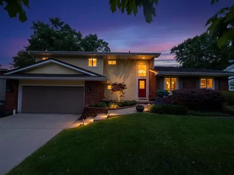 4105 Pommel Pl, West Des Moines, IA 50265
