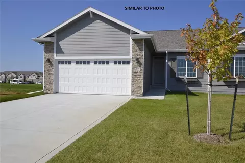 2813 3rd Ave SE, Altoona, IA 50009