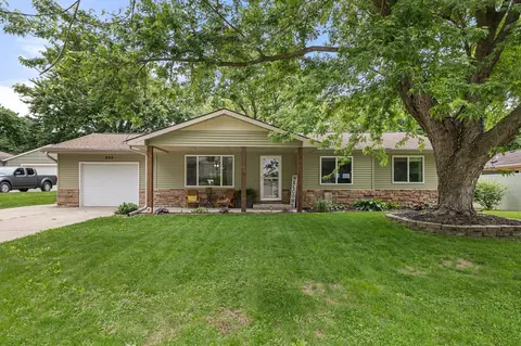 805 Roosevelt St, Polk City, IA 50226