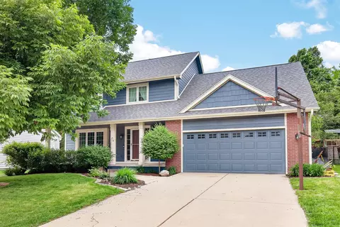 158 56th Pl, West Des Moines, IA 50266