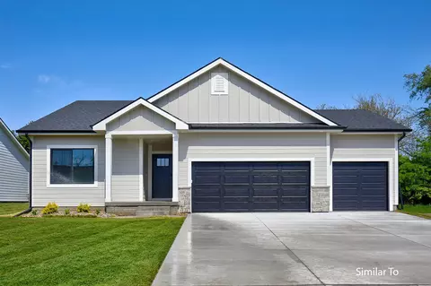 8136 Buckley St, Johnston, IA 50131