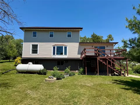 53549 225th Ave, Chariton, IA 50049