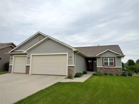 3218 Cullen Dr, Ames, IA 50010