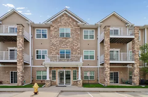 8350 Ep True Pkwy #2201, West Des Moines, IA 50266
