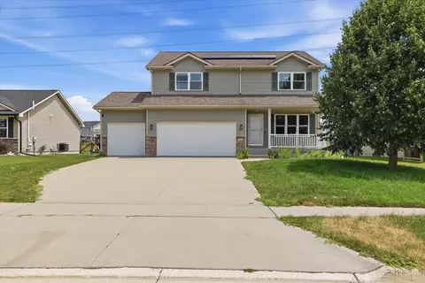 1901 30th Ave SW, Altoona, IA 50009