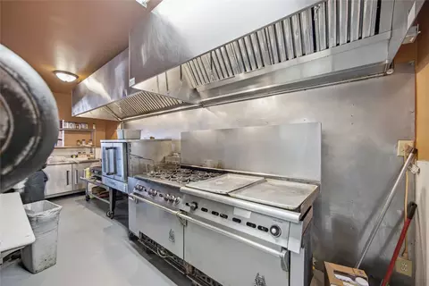Kitchen - 1902 Main St, Granger, IA 50109 photo 2 of 4