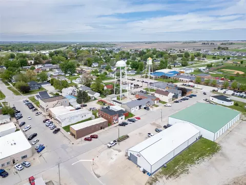 View/Area - 1902 Main St, Granger, IA 50109 photo 1 of 2