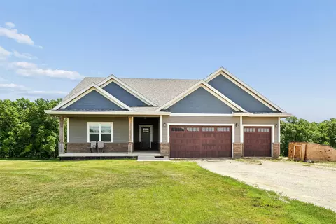2318 Saint Charles Rd, Winterset, IA 50273