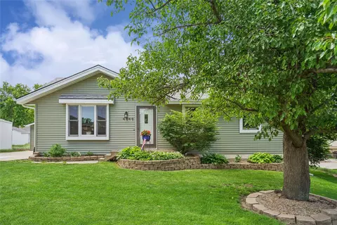 4949 Cypress Dr, Pleasant Hill, IA 50327