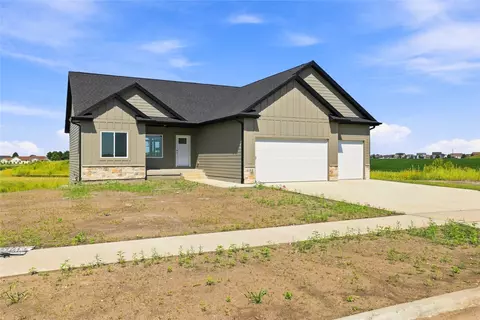 4162 3rd Ave SE, Altoona, IA 50009