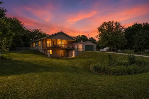 1845 Highway T15 Hwy, Knoxville, IA 50138