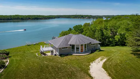 5315 Panorama Ter, Panora, IA 50216