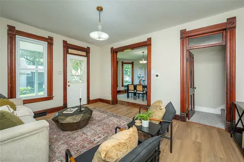 103 N Dewey St, Prairie City, IA 50228