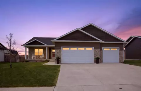 614 11th Ave, Slater, IA 50244